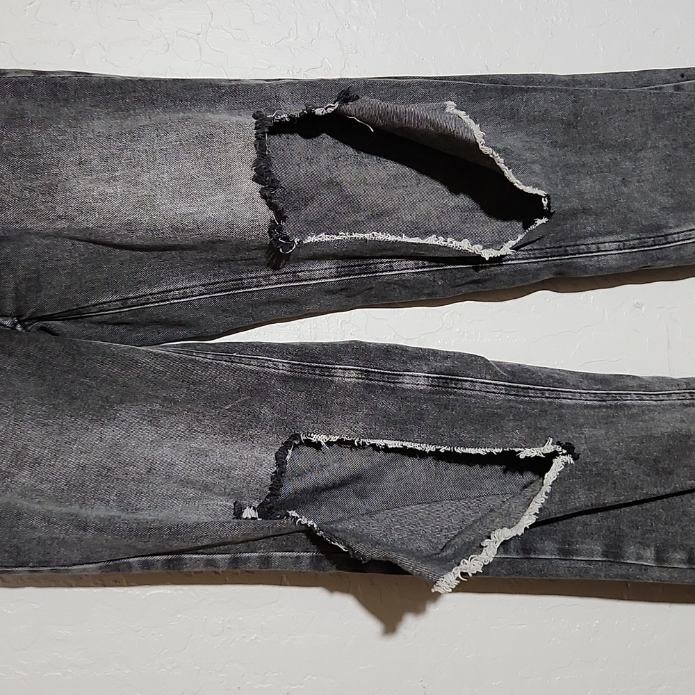PACSUN Distressed 90s Boyfriend Faded Black Jeans 23 - Picture 4 of 9